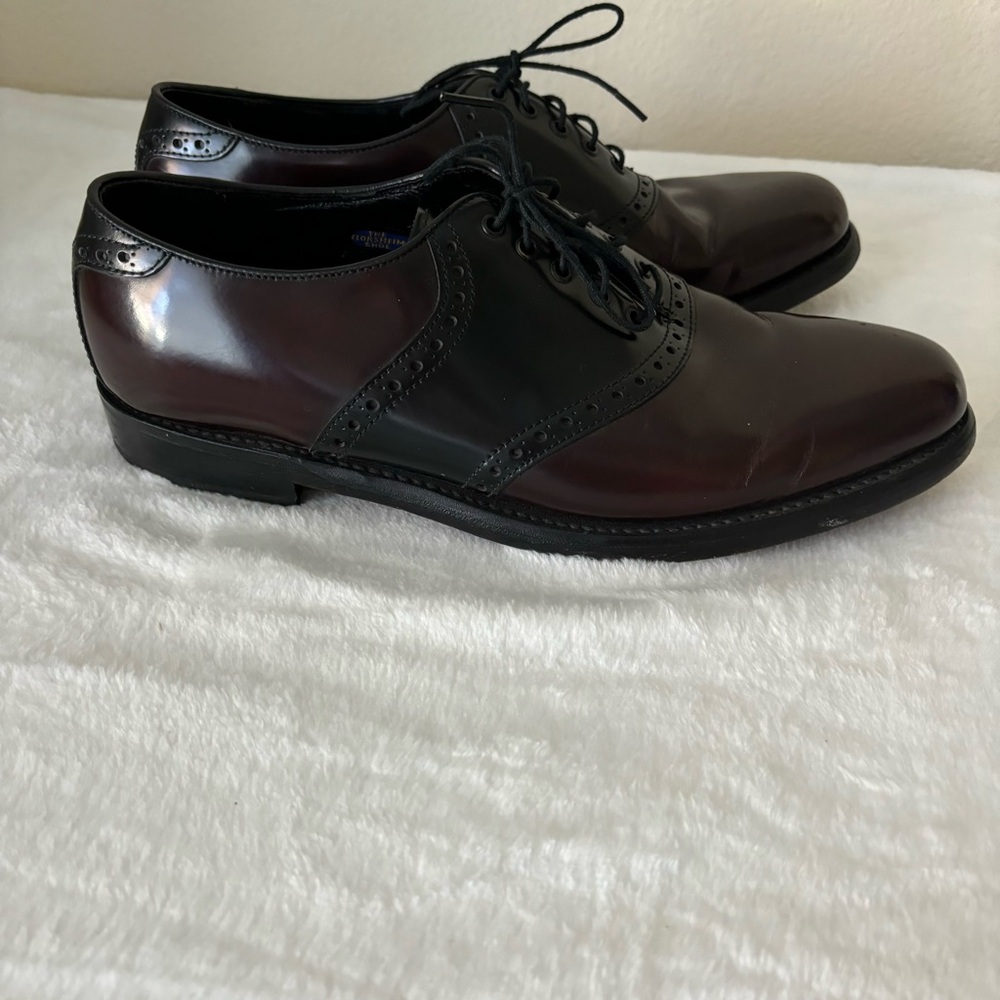 Florsheim Saddle Oxford, Black & Burgundy leather dress shoes, Men’s size 9 D